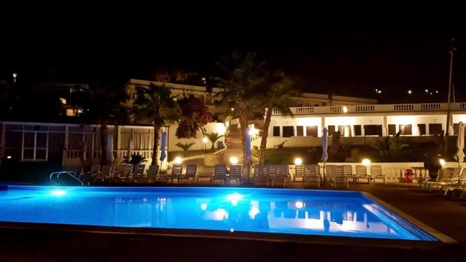 Hotel Diamond Residence Diamante Buitenkant foto