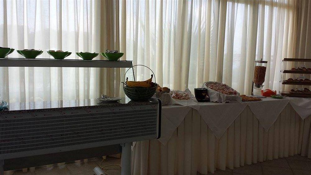 Hotel Diamond Residence Diamante Buitenkant foto
