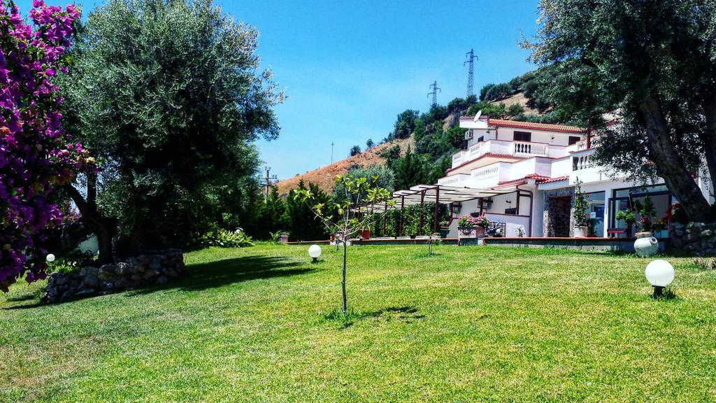 Hotel Diamond Residence Diamante Buitenkant foto